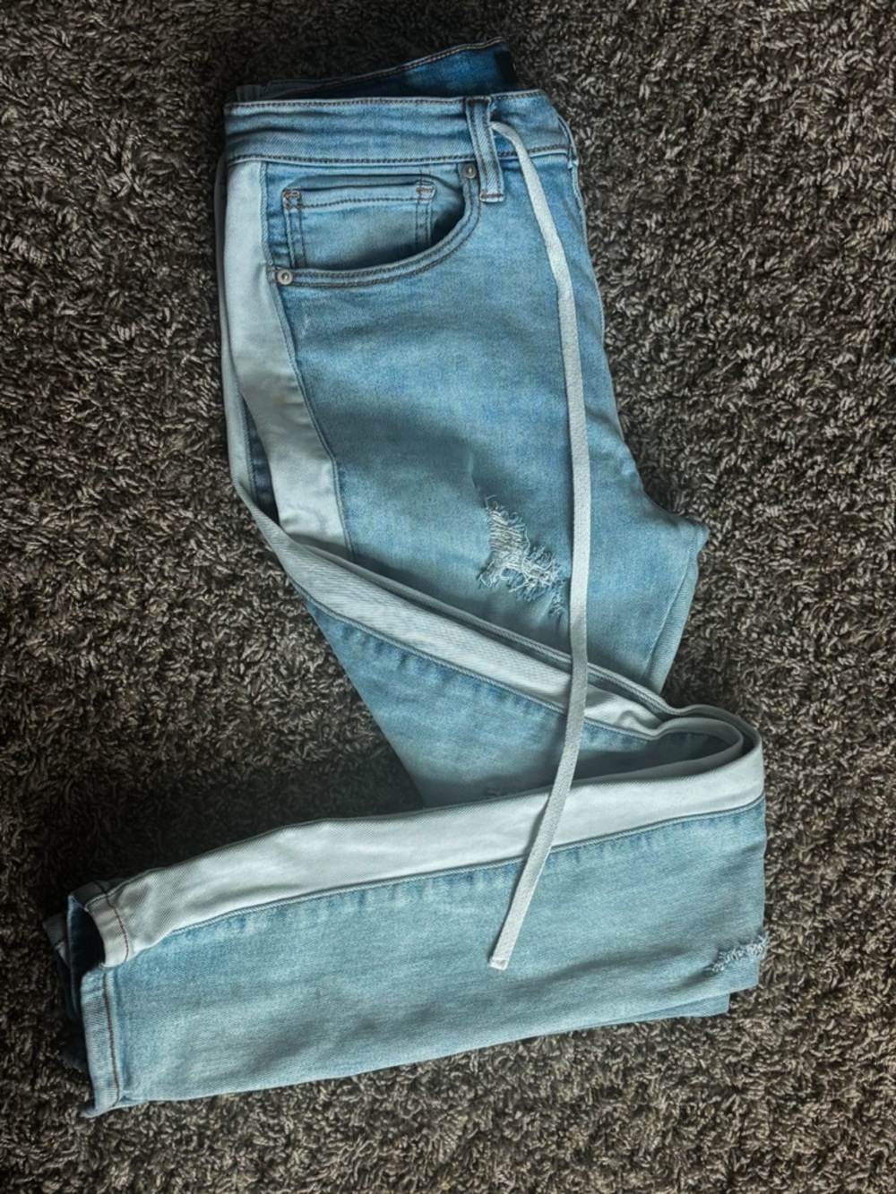 Fashion Nova Size 32 Light Blue Distressed Jeans